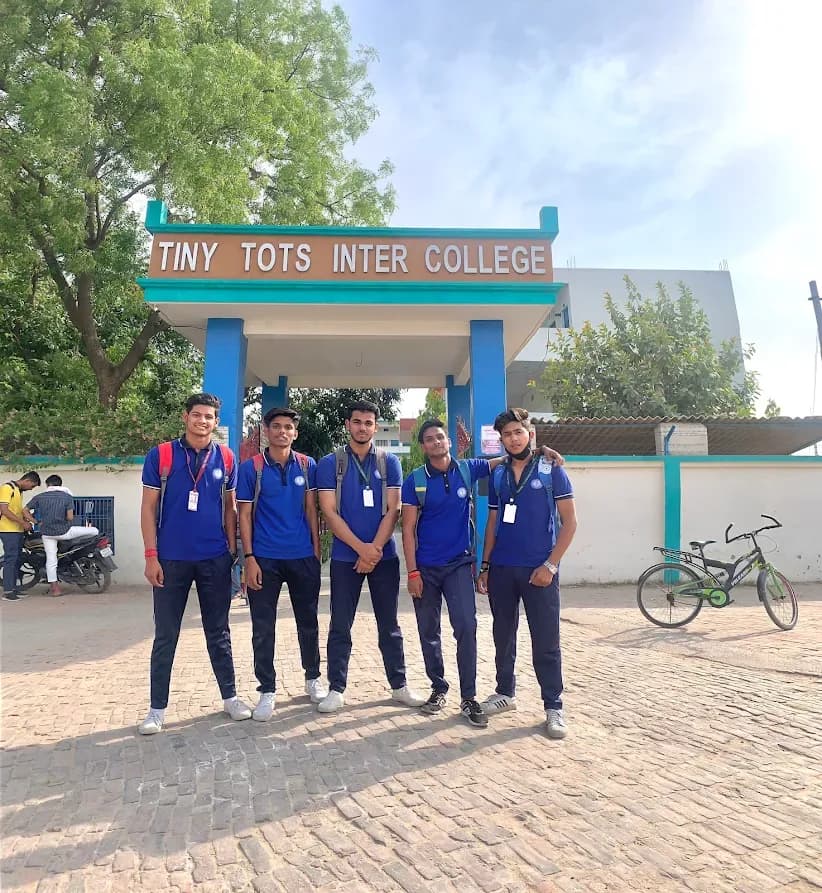 Tiny Tots English Medium School - Schools - Tundla